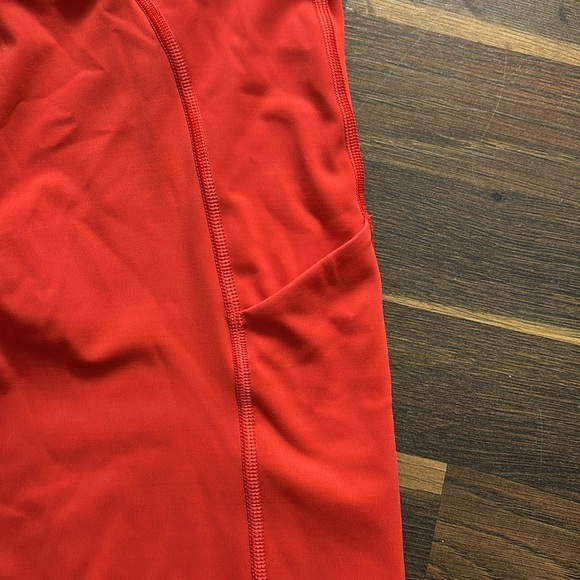 ATHLETA• Women's Ultimate Stash Crop Leggings Size Small - Picture 7 of 9